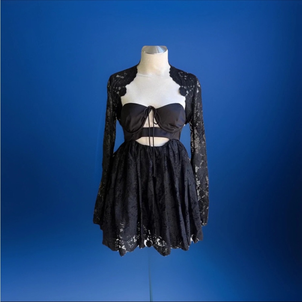 For Love And Lemons Regina Black Mini Dress Sz Small $298 Revolve Lace Short - Picture 5 of 5